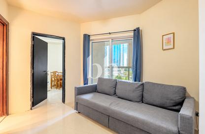 Apartment - 1 - 1 for rent in New Dubai Gate 1 - JLT Cluster Q - Jumeirah Lake Towers - Dubai Apartment - 1 - 1 for rent in New Dubai Gate 1 - JLT Cluster Q - Jumeirah Lake Towers - Dubai
