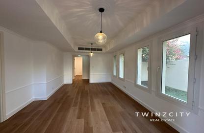 Villa - 2 - 2 for rent in Springs 15 - The Springs - Dubai