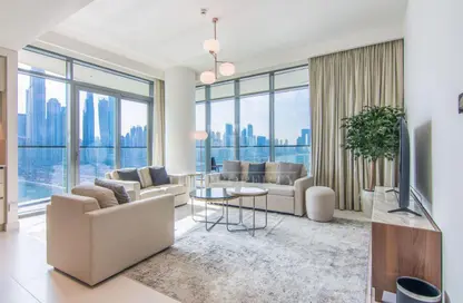 Apartment - 3 Bedrooms - 3 Bathrooms for sale in Marina Vista Tower 1 - Marina Vista - EMAAR Beachfront - Dubai Harbour - Dubai