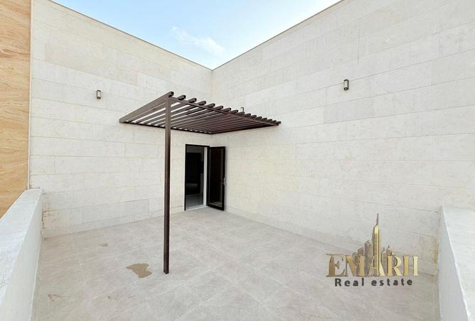 136567279 - Property Image 3