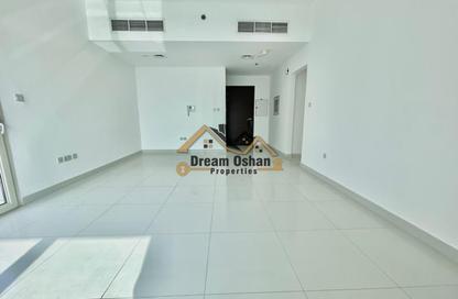 Apartment - 2 - 2 for rent in Al Jaddaf - Dubai