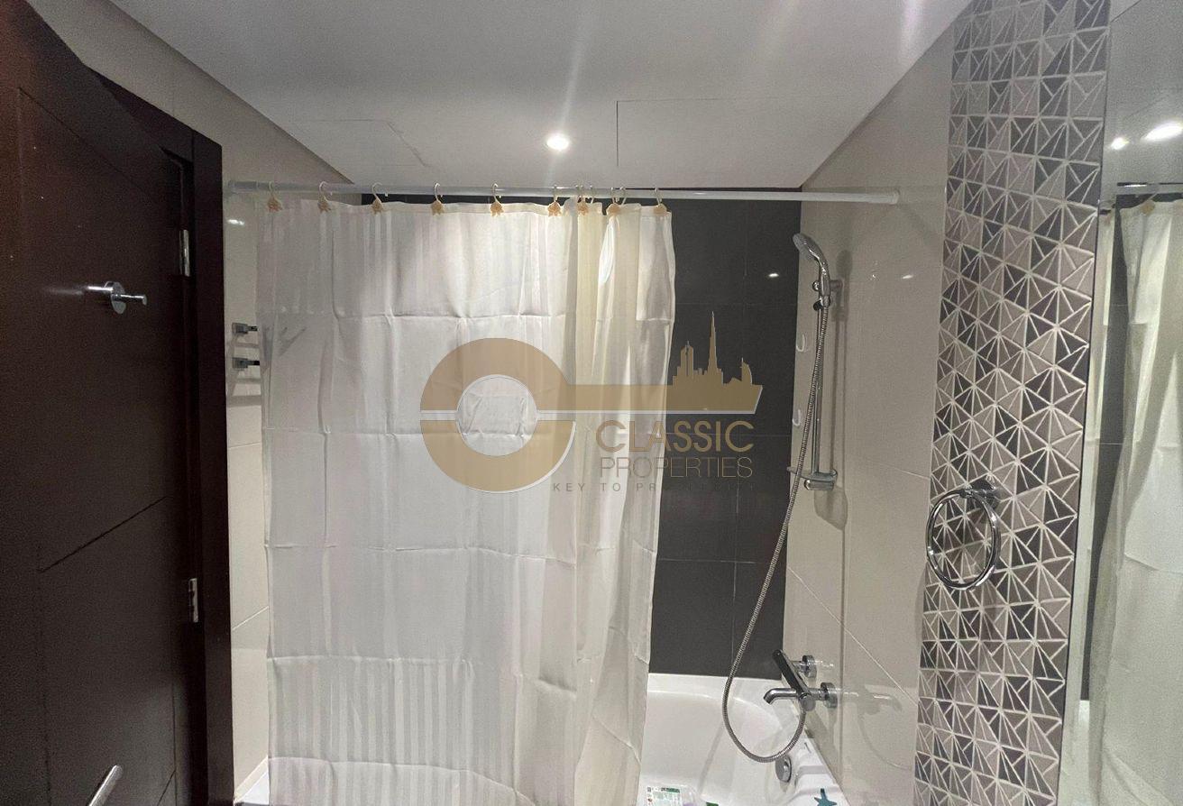 FULLY FURNISHED | READY TO MOVE | SPACIOUS UNIT photo 8