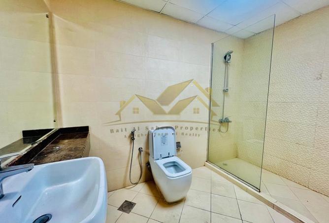 128385468 - Property Image 2
