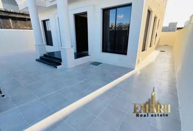 99540718 - Property Image 3