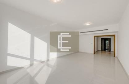 Apartment - 2 Bedrooms - 3 Bathrooms for rent in Coral Tower - Business Bay - Dubai
