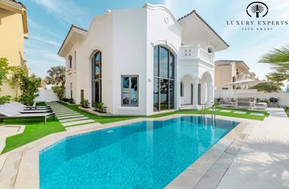 Villa - 4 - 4 for rent in Garden Homes Frond L - Garden Homes - Palm Jumeirah - Dubai