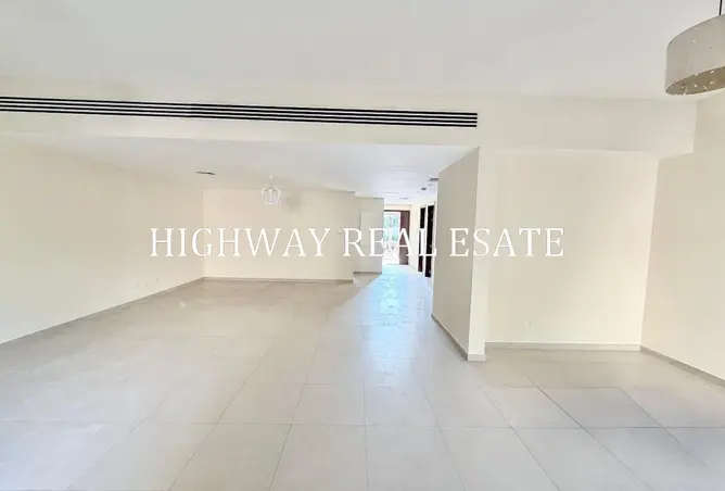 161403640 - Property Image 2