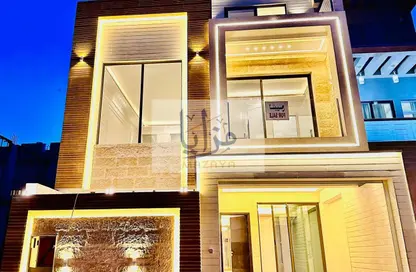 Villa - 4 Bedrooms - 6 Bathrooms for sale in Al Yasmeen 1 - Al Yasmeen - Ajman