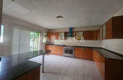 Villa - 5 - 5 for rent in Al Jafiliya Villas - Al Jafiliya - Bur Dubai - Dubai
