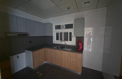 Apartment - 1 Bedroom - 2 Bathrooms for sale in La Plage Tower - Al Mamzar - Sharjah - Sharjah