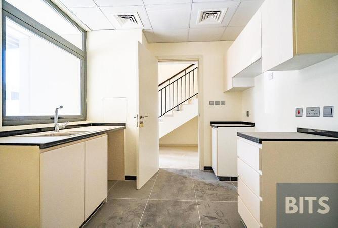 16338154 - Property Image 2