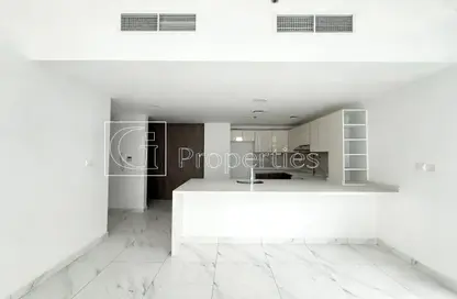 شقة - غرفة نوم - 2 حمامات للايجار في بحيرات سيرينيتي 5 - الضاحية 10 - قرية جميرا الدائرية - دبي