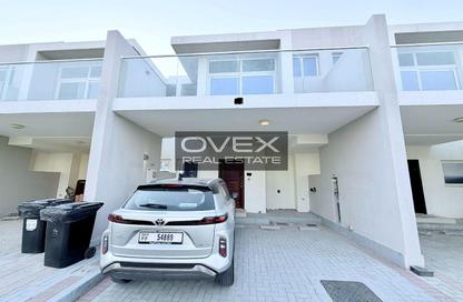 Townhouse - 3 - 3 for rent in Vardon - Damac Hills 2 - Dubai Townhouse - 3 - 3 for rent in Vardon - Damac Hills 2 - Dubai