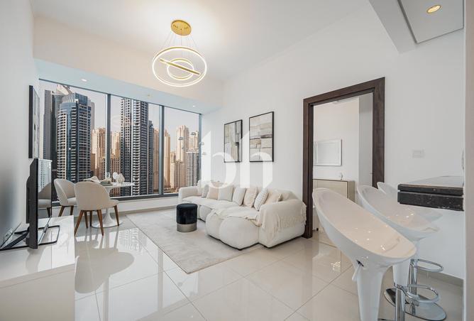 Vacant | Furnished | Full Marina View photo 2