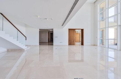 Apartment - 4 Bedrooms - 4 Bathrooms for sale in Marina Residences 3 - Marina Residences - Palm Jumeirah - Dubai