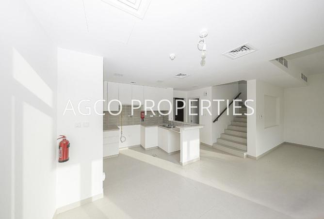 71924349 - صورة العقار 3