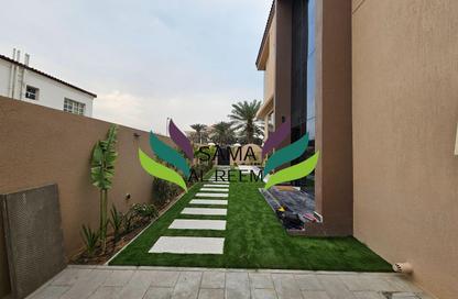 Villa - 5 Bedrooms - 5 Bathrooms for rent in Al Manara - Dubai