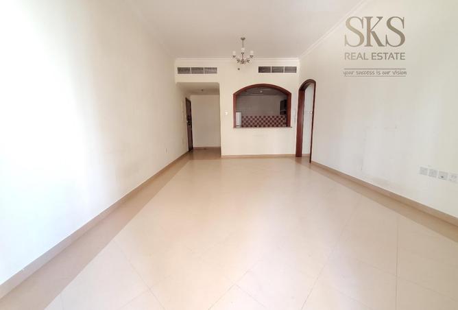 Elegant & Spacious 1BR Luxury APT Close To Metro