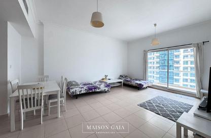 Apartment - 1 Bedroom - 1 Bathroom for rent in Mayfair Residency - Business Bay - Dubai
