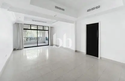 Apartment - 2 Bedrooms - 3 Bathrooms for rent in Tajer Residences - The Old Town Island - Old Town - Downtown Dubai - Dubai