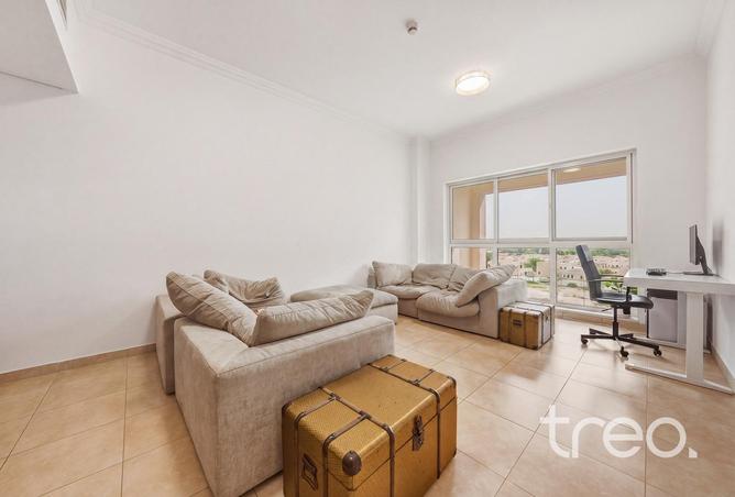 82813047 - Property Main Image