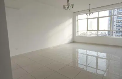 شقة - 2 غرف نوم - 2 حمامات للايجار في فندق كراون بالاس - الراشدية 1 - الراشدية - عجمان