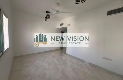 Apartment - 2 Bedrooms - 2 Bathrooms for rent in Al Qulaya'ah - Al Sharq - Sharjah Apartment - 2 Bedrooms - 2 Bathrooms for rent in Al Qulaya'ah - Al Sharq - Sharjah
