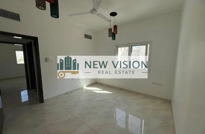 Apartment - 2 Bedrooms - 2 Bathrooms for rent in Al Qulaya'ah - Al Sharq - Sharjah Apartment - 2 Bedrooms - 2 Bathrooms for rent in Al Qulaya'ah - Al Sharq - Sharjah