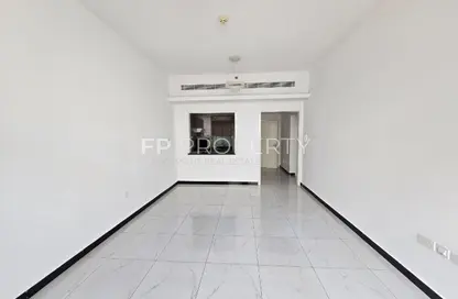 Apartment - 1 Bedroom - 2 Bathrooms for rent in Crystal Residence - District 11 - Jumeirah Village Circle - Dubai