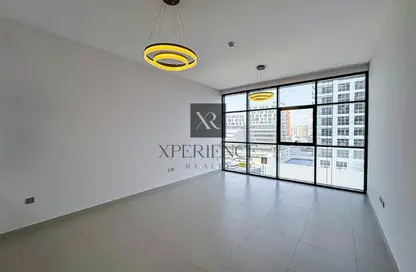 شقة - غرفة نوم - 2 حمامات للايجار في حديقة الوليد 2 - حديقة الوليد - الجداف - دبي شقة - غرفة نوم - 2 حمامات للايجار في حديقة الوليد 2 - حديقة الوليد - الجداف - دبي