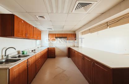 Villa - 4 - 4 for rent in The Townhouses at Al Hamra Village - Al Hamra Village - Ras Al Khaimah