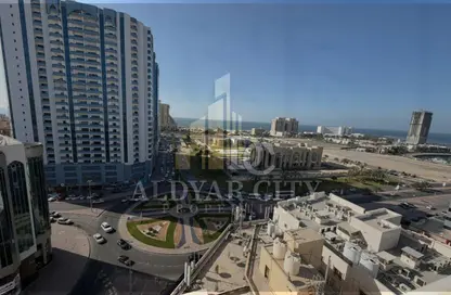Apartment - 1 Bedroom - 2 Bathrooms for rent in Ajman Corniche Residences - Ajman Corniche Road - Ajman