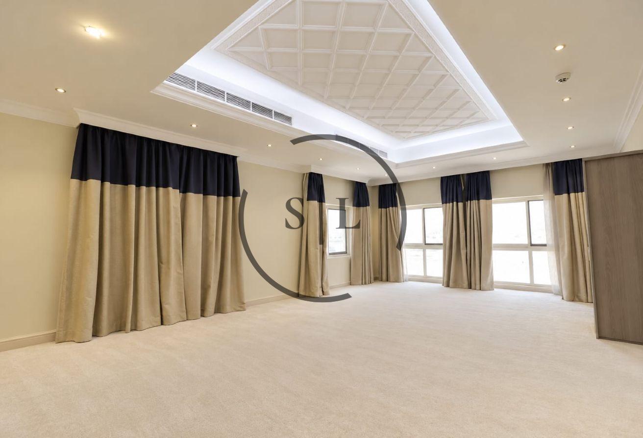 High-End Villa | All Ensuite | Lift | Cinema | Gym photo 12