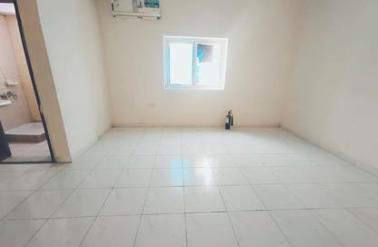 Apartment - Studio - 4 Bathrooms for rent in Fire Station Road - Muwaileh - Sharjah