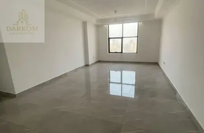 Apartment - 2 Bedrooms - 2 Bathrooms for rent in Gulfa Towers - Al Rashidiya 1 - Al Rashidiya - Ajman