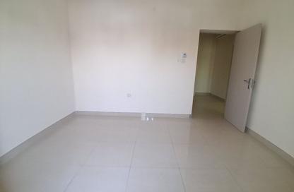 Apartment - 1 - 1 for rent in Fire Station Road - Muwaileh - Sharjah