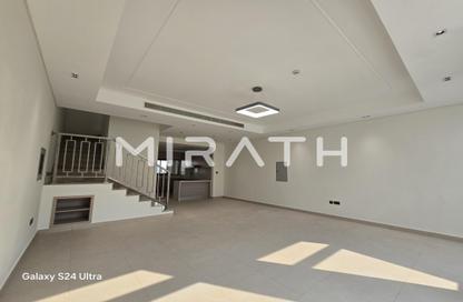 Villa - 3 - 4 for rent in Dubai Investment Park 1 (DIP 1) - Dubai Investment Park (DIP) - Dubai