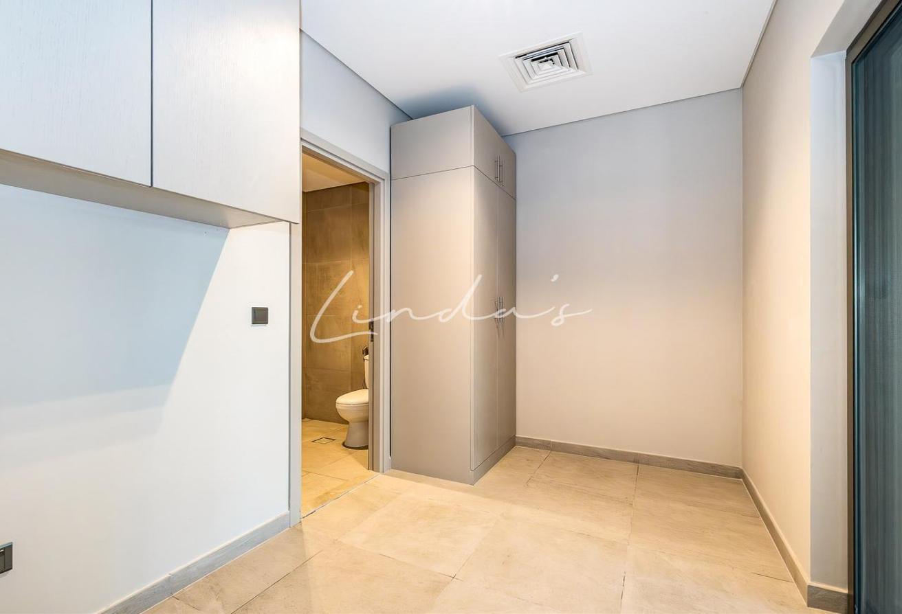 Rare 3-bed corner unit | Fully furnished | Vacant photo 5