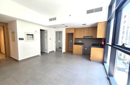 Apartment - 1 Bedroom - 2 Bathrooms for sale in Al Mamsha - Muwaileh - Sharjah