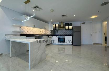 Apartment - 1 Bedroom - 2 Bathrooms for rent in Park Tower B - Park Towers - DIFC - Dubai