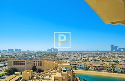 Apartment - 3 Bedrooms - 4 Bathrooms for rent in Marina Residences 4 - Marina Residences - Palm Jumeirah - Dubai