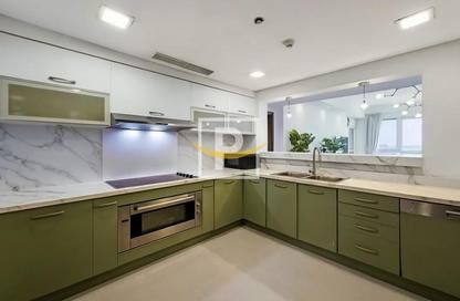 Apartment - 3 Bedrooms - 4 Bathrooms for rent in Marina Residences 4 - Marina Residences - Palm Jumeirah - Dubai