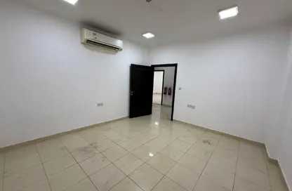 Office Space - Studio for rent in Mussafah - Abu Dhabi