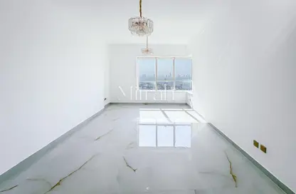 Apartment - 1 Bedroom - 2 Bathrooms for rent in V3 Tower - JLT Cluster V - Jumeirah Lake Towers - Dubai