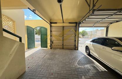 Villa - 3 - 4 for rent in Umm Suqeim 2 Villas - Umm Suqeim 2 - Umm Suqeim - Dubai