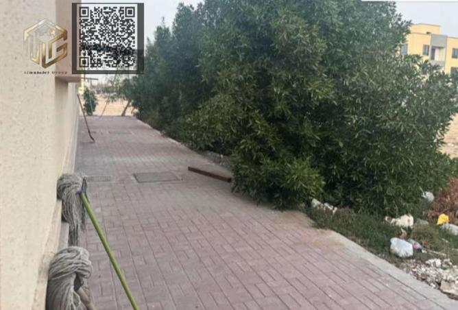 128831407 - Property Image 2