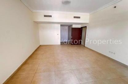 Apartment - 3 Bedrooms - 4 Bathrooms for rent in Plaza Residences 1 - Plaza Residences - District 13 - Jumeirah Village Circle - Dubai