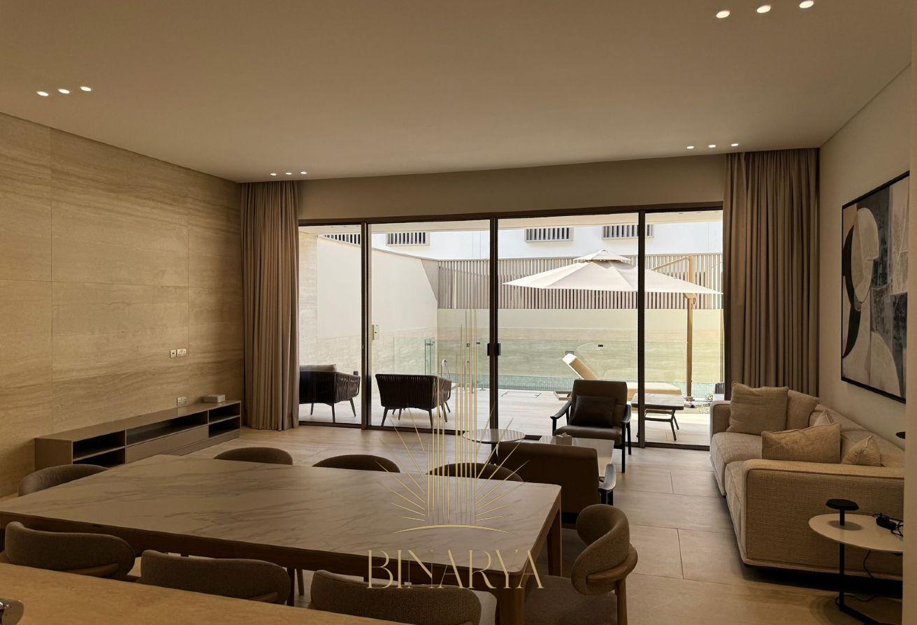 Exclusive 3BR+maid | Private Pool | Luxurious photo 4
