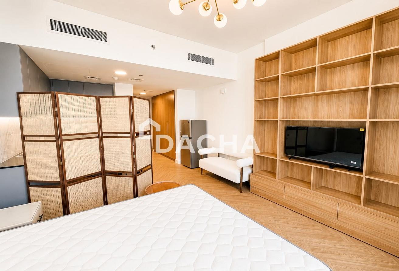 Fully Upgraded| Fully Furnished | Multiple Options photo 6