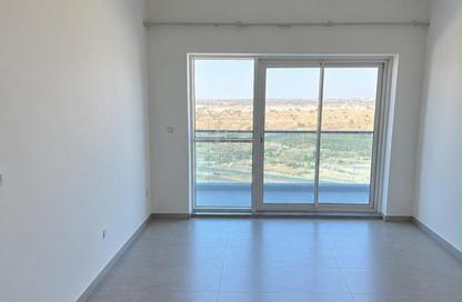 Apartment - 2 - 3 for rent in Orchid Residence - Dubai Science Park - Dubai